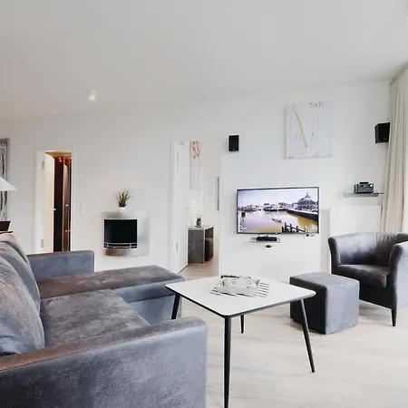 Cozy Apartment In Luebeck Travemuende With Sauna Exterior foto