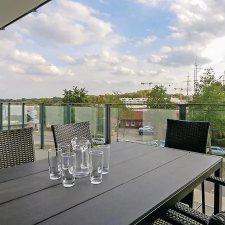 Cozy Apartment In Luebeck Travemuende With Sauna Exterior foto
