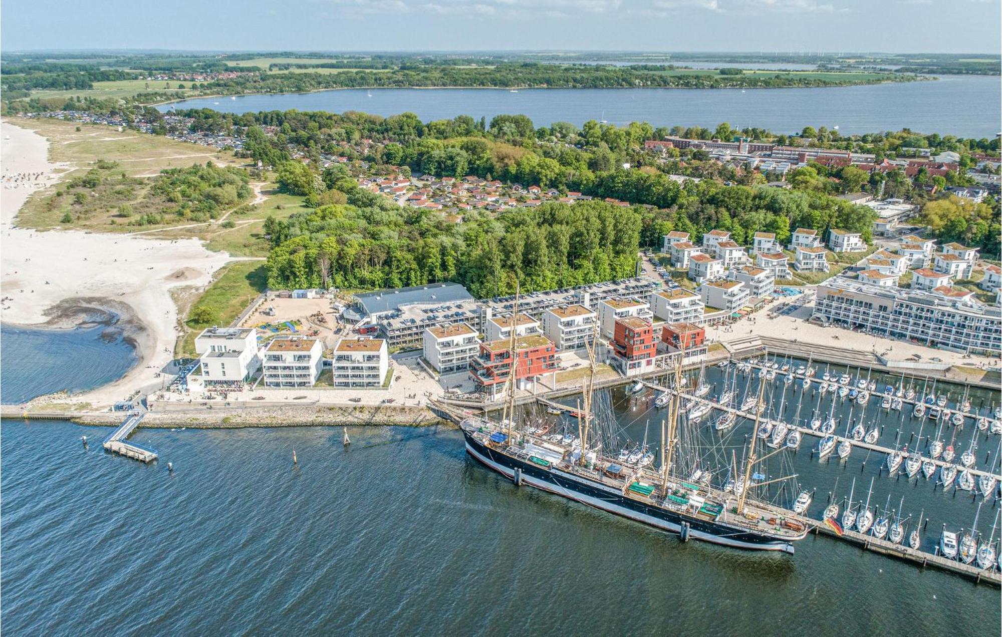 Cozy In Travemuende With Sauna Apartment *